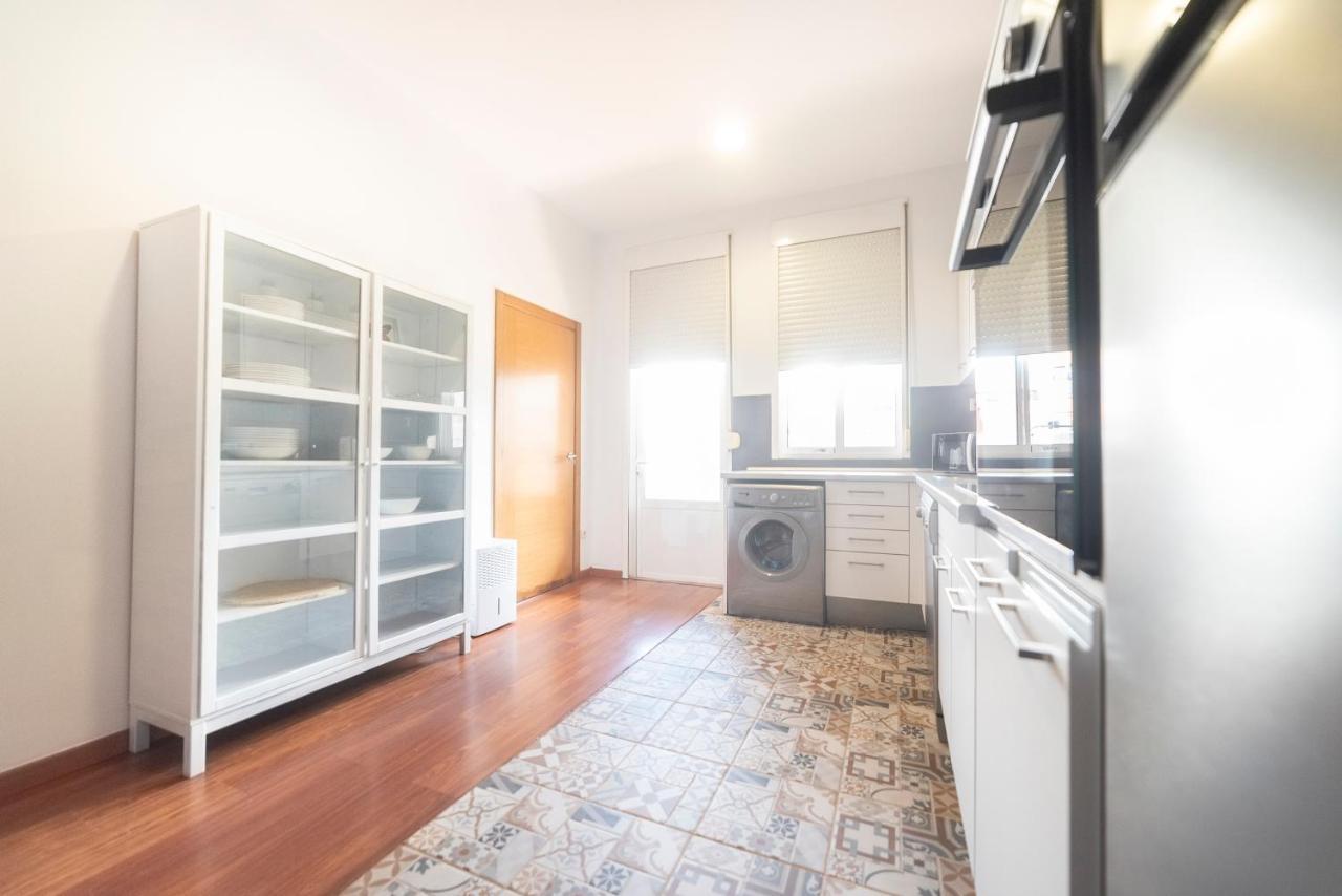 Apartamento Tierra Ferrol Bagian luar foto