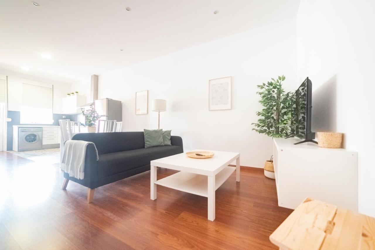 Apartamento Tierra Ferrol Bagian luar foto